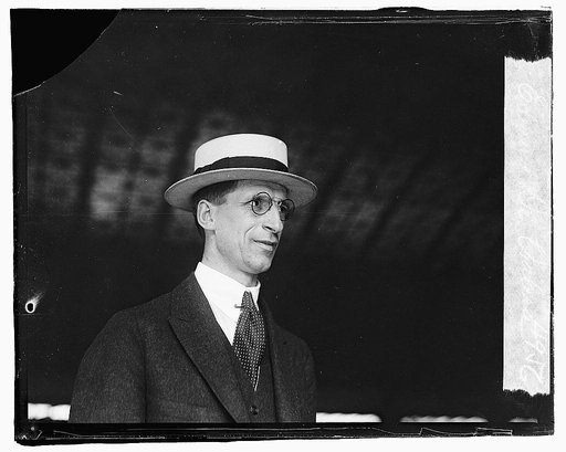 Edward [Eamon] De Valera