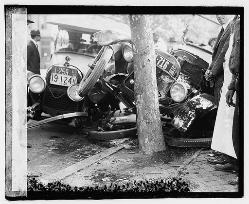 Automobile wreck
