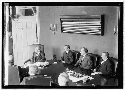 Wilson's first cabinet meeting
