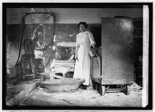 Miss Louise Lester in chg. metalation of old Money Treasury Dept.