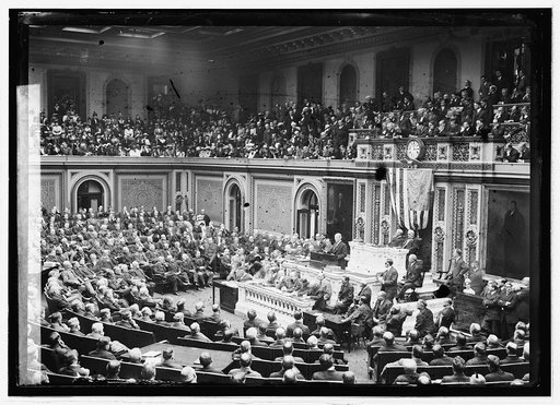 Wilson reading message to Congress