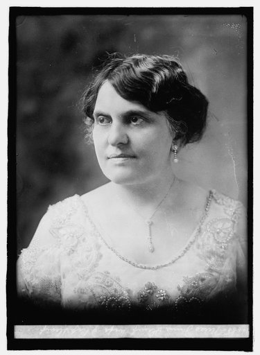 Miss Janie Slemp, wife of Rep. Slemp