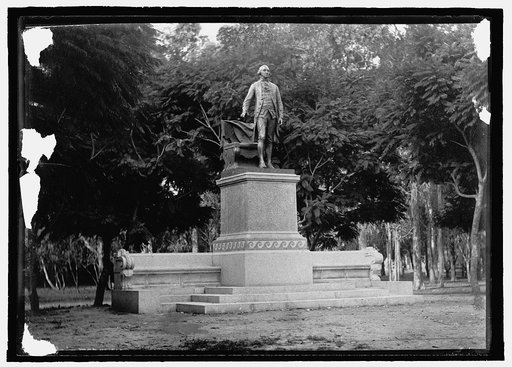 Statue of Washington at Buenos Aires presented by American residents