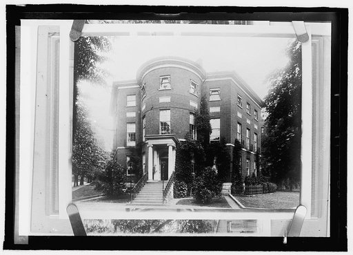Octagon House