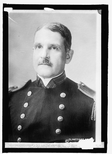 Comd'r Fred'k B. Bassett