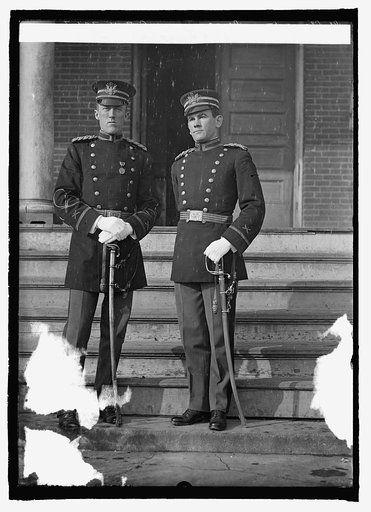 Capt. Jno. W. Downer & Lt. Fred'k W. Stewars, Field Art.
