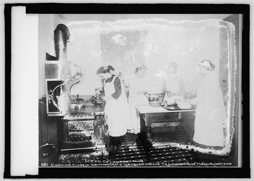 School in Domestic Sciences, Conducting for miner's family