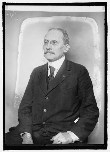 Merrill Moores, Ind.