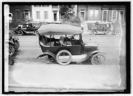 Wash. Va. RR Co. auto wreck