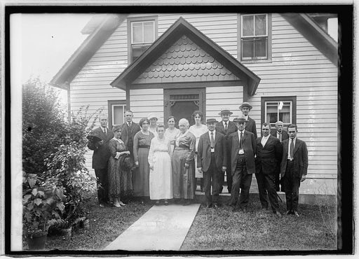 Gov. Davis at Vienna