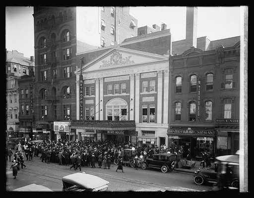 Crowds, Metropolitan Theatre, [Washington, D.C.