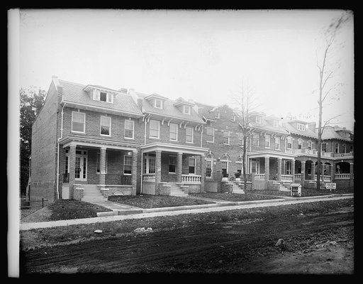 L.E. Bremminger row, 16th & Webster, [Washington, D.C.