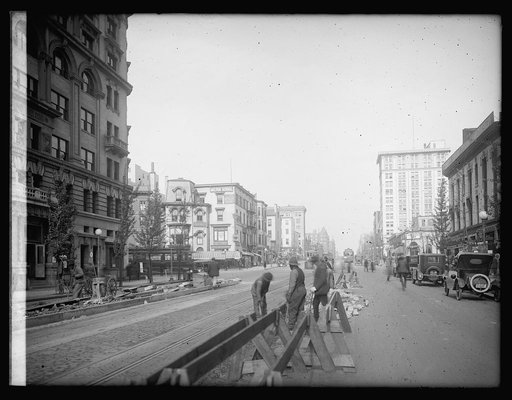 Street scenes, 14[th] & N.Y. Ave., [Washington, D.C.
