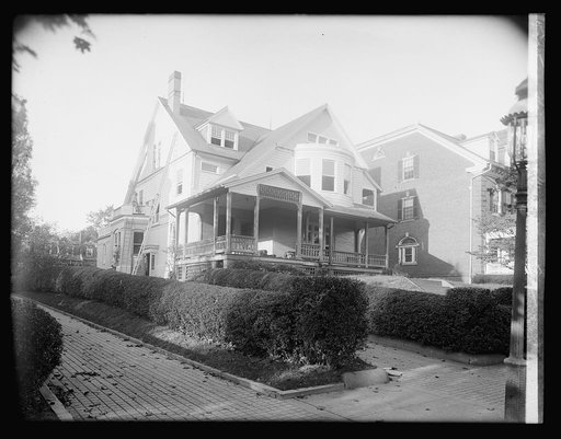 Herald, Wyoming Ave., [Washington, D.C.