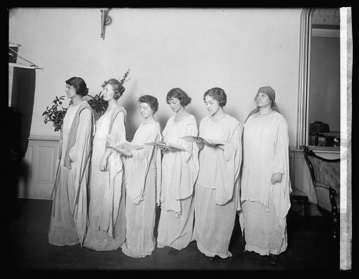 Nat. Woman's Pty.