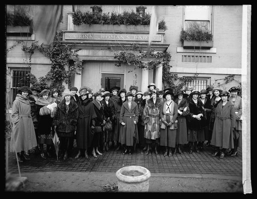 Nat. Woman's Pty.