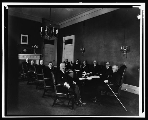 Pres. Wilson's last Cabinet meeting