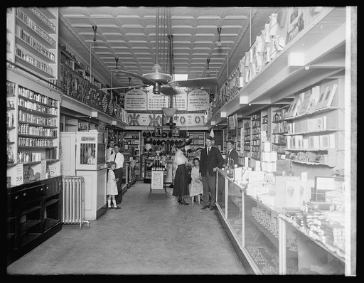 Peoples Drug Store, interior, 804 H, N.E., [Washington, D.C.