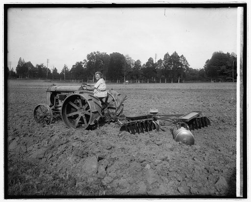 Ford tractor demonstration