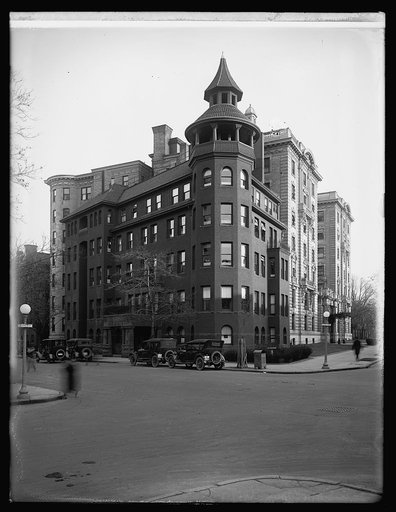 S.E. corner, Conn. Ave. & I, [Washington, D.C.