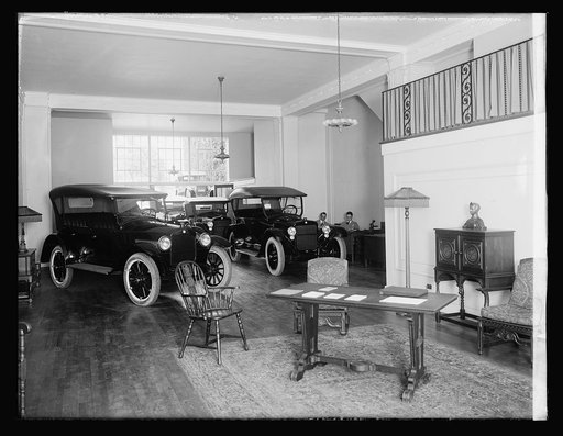 Sterrett & Flemming, interior