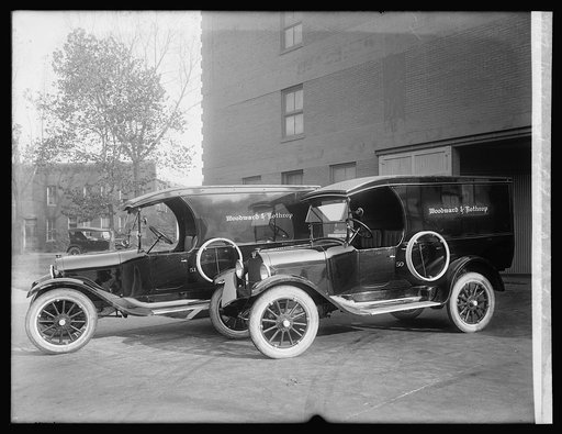Woodward & Lothrop Dodge truck