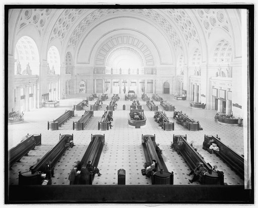 Union Station, [Washington, D.C.], waiting room