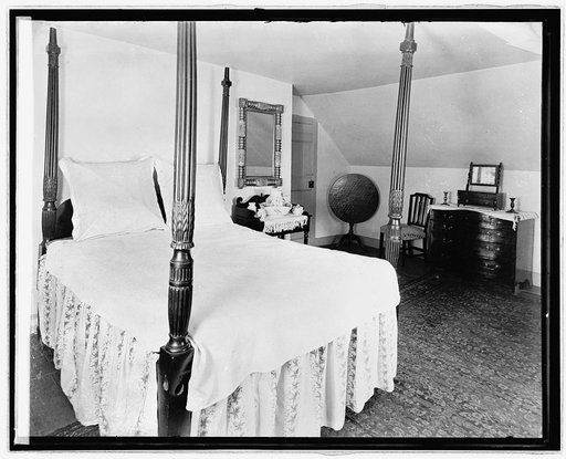 Mt. Vernon, [Virginia], Maine room