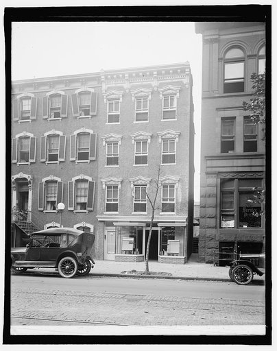 Metropolitan Decorating Co.