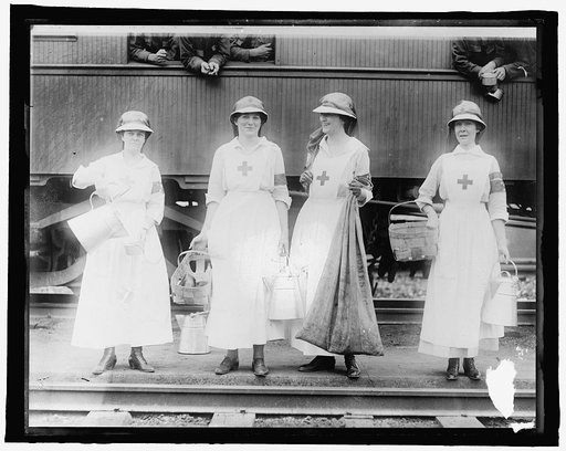 #130 American Red Cross canteen, Union Station, [Washington, D.C.