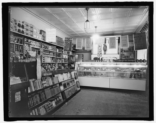 Interior of D.G.S. Store. [.] St., N.W., Wash., D.C.