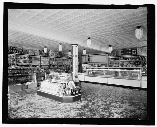 Interior of D.G.S. Store, 7 & E. St., S.W., Wash., D.C.