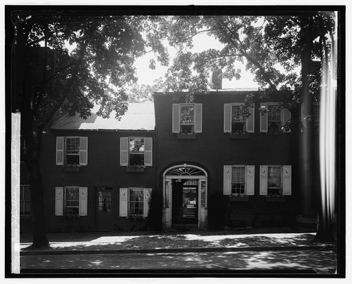Mrs. John Sheldon, McCandlen[?] house