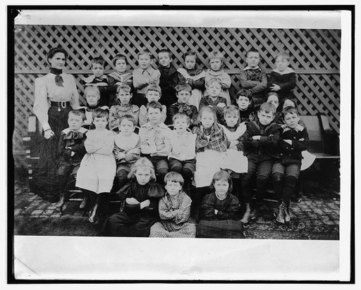 Miss Dyer school group