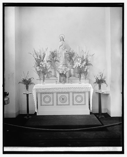 Altar, Church, St. Thomas the Apostle, for Mrs. Nelson