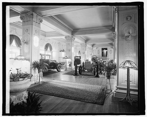 Ford Motor Co. Wardman Pk. Salon