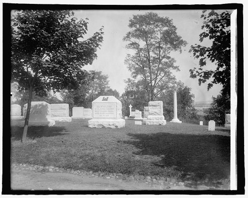 Archibald Butt Monument, Arlington, [Virginia