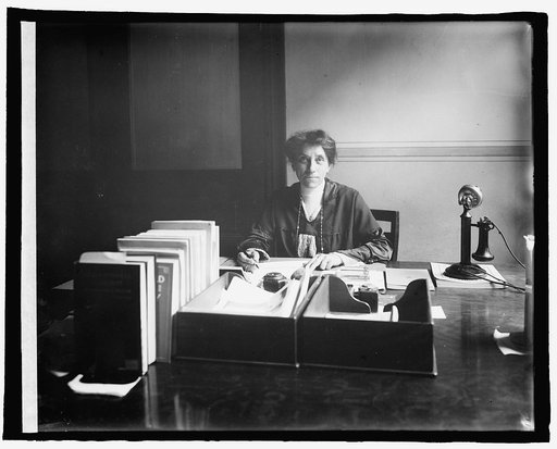 Miss Julia Lathrop