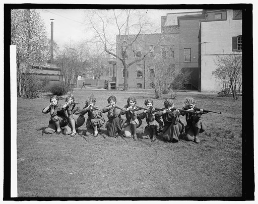 Girls rifle team, Univ. of Md.