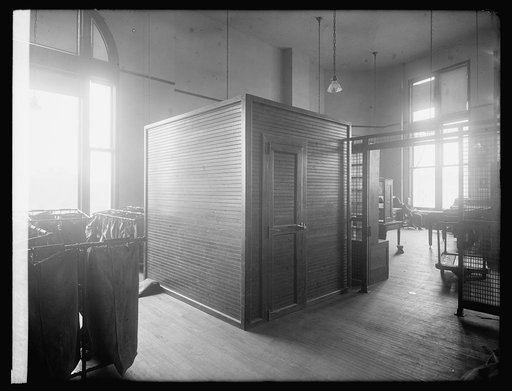 Refrigeration box for parcel post, City Post Office, [Washington, D.C.