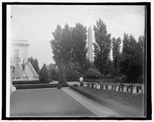 Monument & P.A.U., [Washington, D.C.