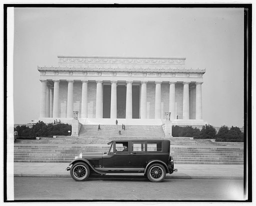 Ford Motor Co. Lincoln at Lincoln Memorial, [Washington, D.C.