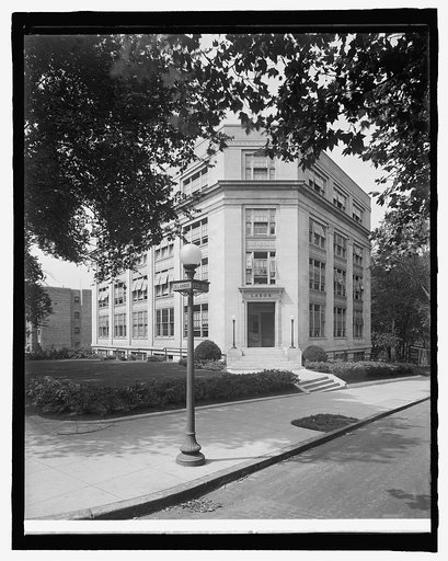 Labor Building