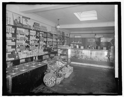 Cathedral Mansions, [Washington, D.C.], Delicatessen