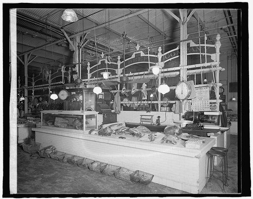 Thos. R. Shipp Co. C.H. Javins stand