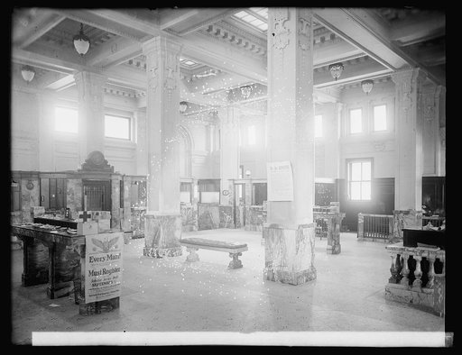 Dist. National Bank, interior