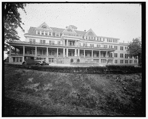Wash. Sanitarium, [Takoma Park, Maryland], main bldg.