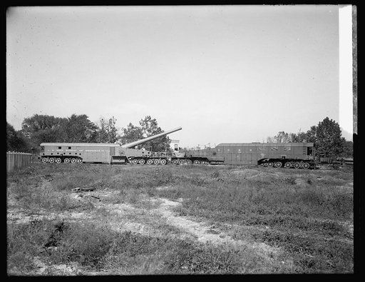Big naval gun