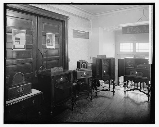 Loomis Radio School