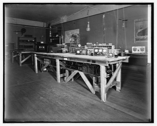 Loomis Radio School